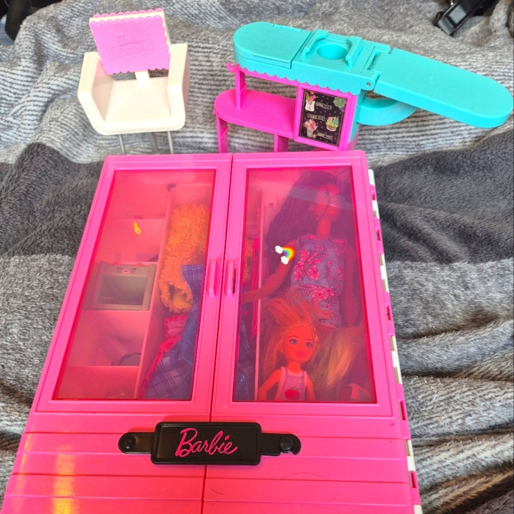 BARBIE